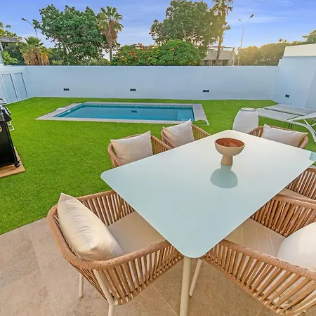 Dom wakacyjny Island Paradise *